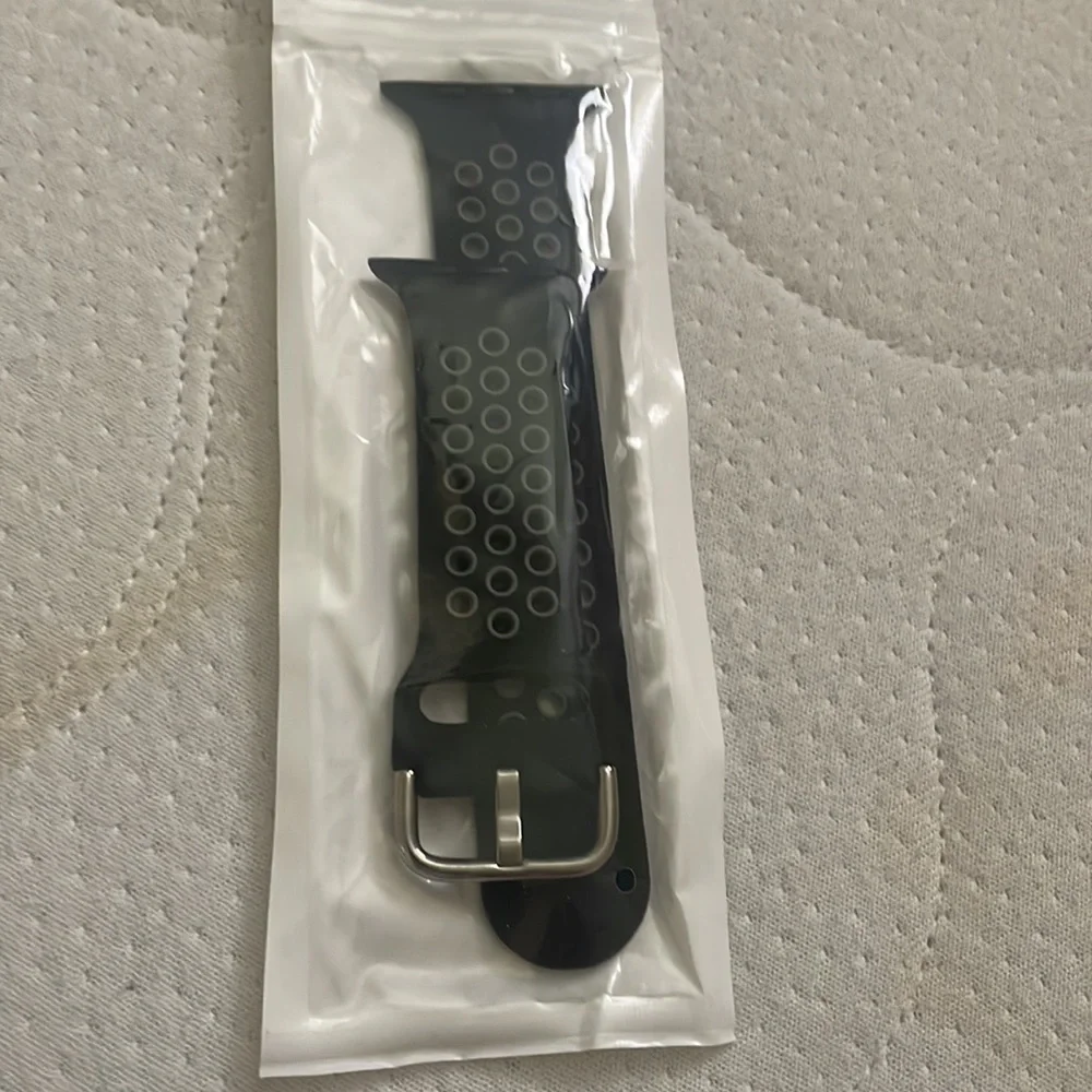 Apple Watch Series 4 bands